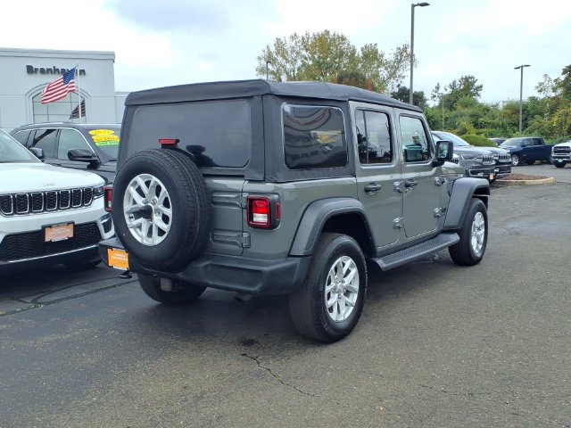 Used 2023 Jeep Wrangler Unlimited Sport AWD/4WD image 7