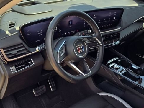 Used 2025 Buick Envision Sport Touring AWD/4WD image 38