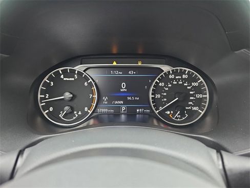 Used 2024 Nissan Altima 2.5 SV image 21