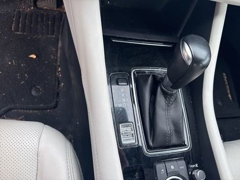 Used 2018 MAZDA MAZDA6 Signature image 21