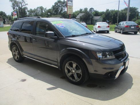 Used 2016 Dodge Journey Crossroad w/ Popular Equipment Group AWD/4WD image 17
