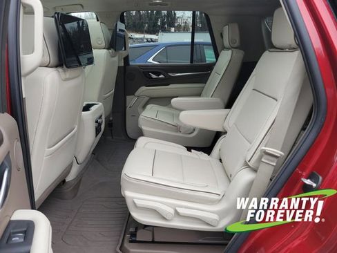 Used 2024 GMC Yukon Denali w/ Denali Reserve Package image 16