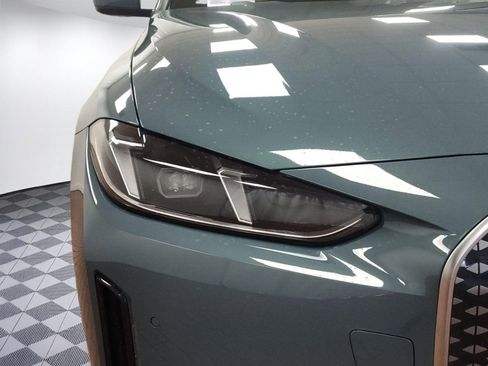 Used 2025 BMW i4 xDrive40i w/ M Sport Package image 10