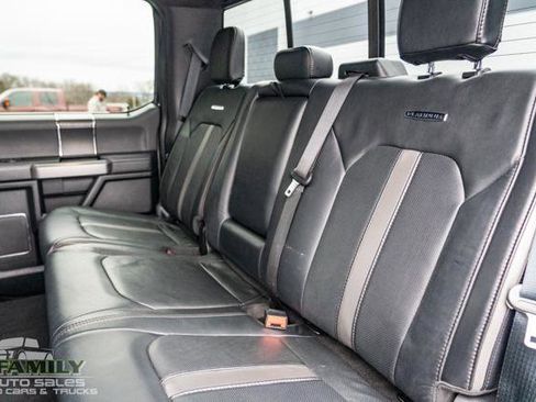 Used 2019 Ford F250 Platinum w/ Platinum Ultimate Package image 23