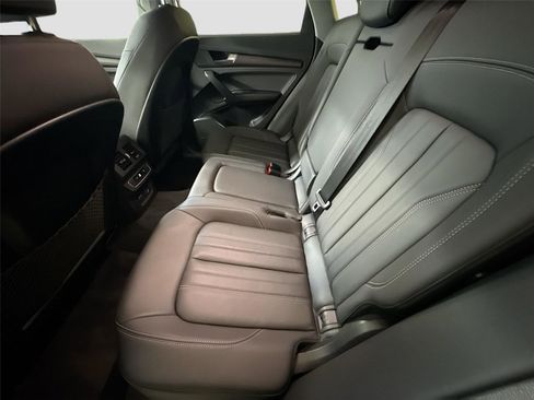 Certified 2023 Audi Q5 2.0T Premium w/ Convenience Package AWD/4WD image 24