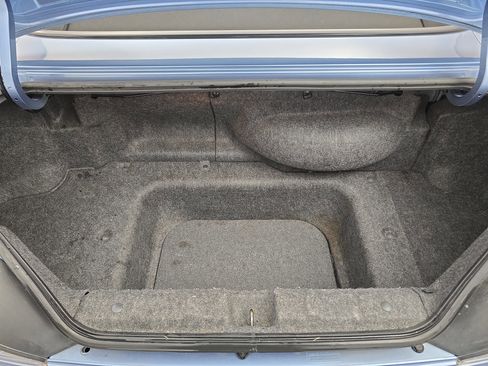 Used 2002 Honda S2000 image 10