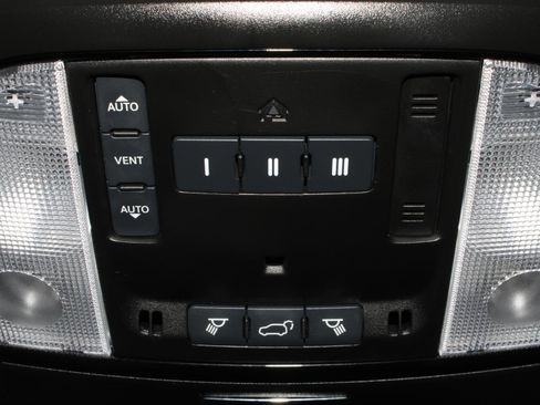 Used 2021 Dodge Durango R/T image 12