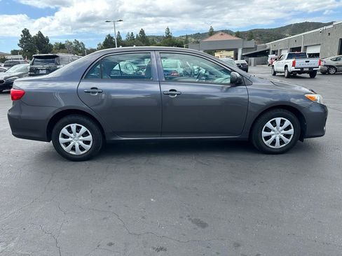 Used 2013 Toyota Corolla L FWD image 5