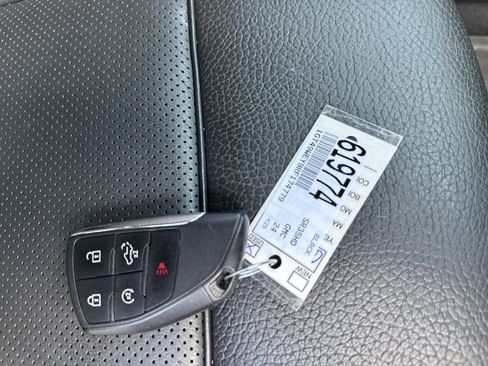 Used 2024 GMC Sierra 3500 Denali w/ Denali Reserve Package image 22