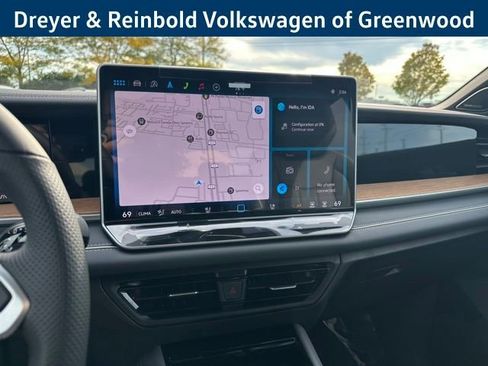 New 2026 Volkswagen Tiguan SEL R-Line image 19