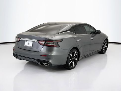 Used 2023 Nissan Maxima SV w/ Floor Mat Group FWD image 5