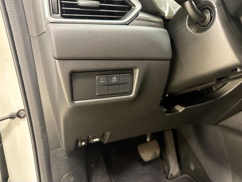 Used 2020 MAZDA CX-5 Touring image 10