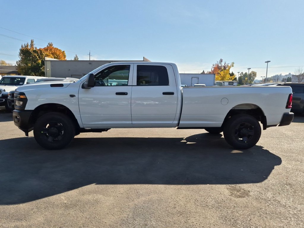New 2027 RAM 3500 Tradesman AWD/4WD image 4