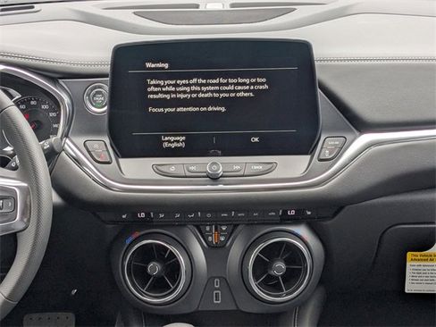 New 2025 Chevrolet Blazer LT w/ Midnight/Sport Edition image 19