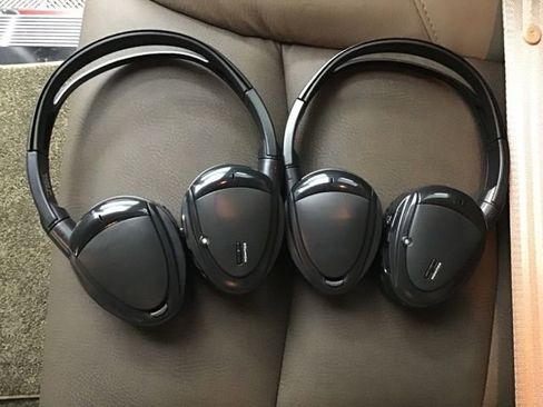 Used 2023 Chevrolet Express 2500 image 51