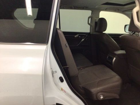 Used 2018 Lexus GX 460 Luxury AWD/4WD image 5