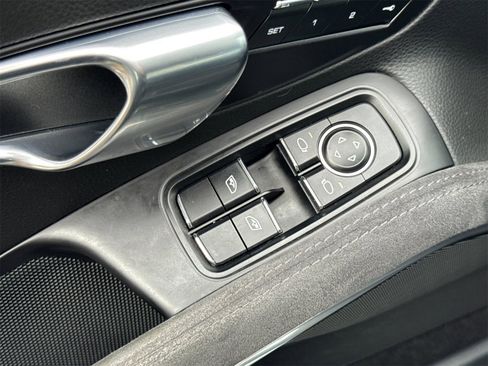 Used 2018 Porsche 718 Cayman GTS image 13