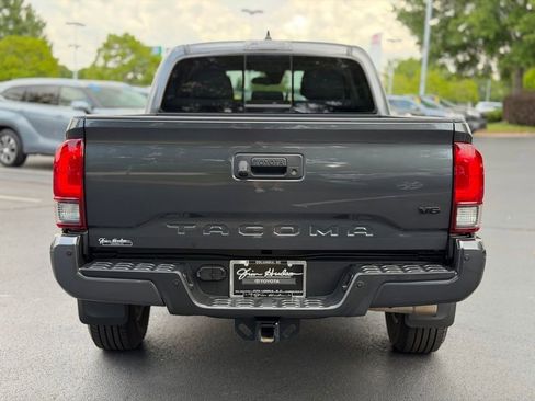 Used 2023 Toyota Tacoma SR5 RWD image 8