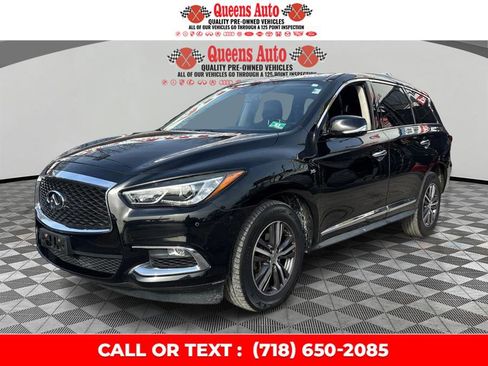 Used 2018 INFINITI QX60 Luxe w/ Premium Plus Package image 2