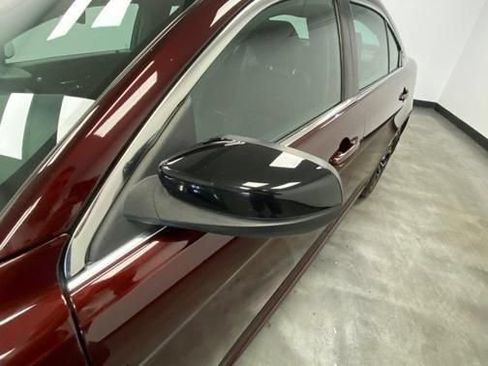 Used 2018 Ford Taurus SHO w/ Driver Assist Package AWD/4WD image 12