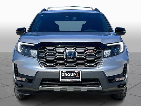 Used 2023 Honda Passport TrailSport image 4