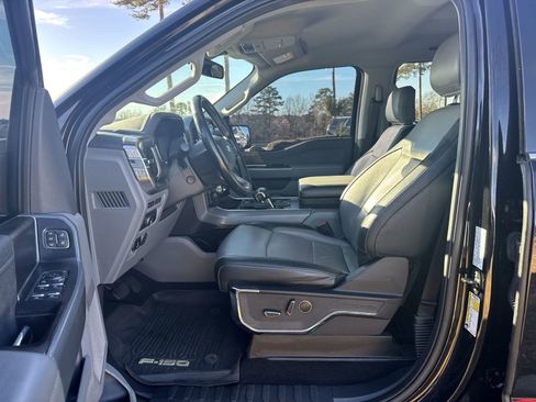 Used 2022 Ford F150 Lariat w/ Equipment Group 502A High image 16