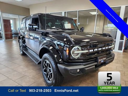 New 2026 Ford Bronco Outer Banks AWD/4WD image 1