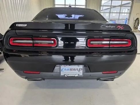 Used 2015 Dodge Challenger R/T w/ Quick Order Package 28B R/T RWD image 4