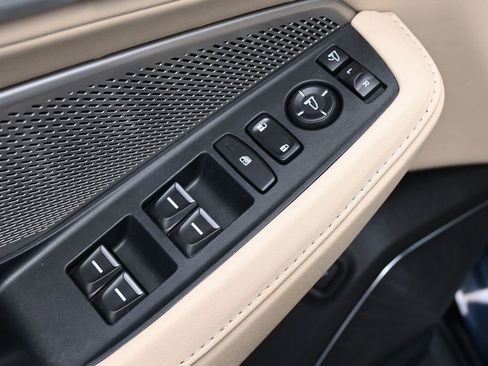 Used 2024 Acura MDX FWD w/ Technology Package image 4