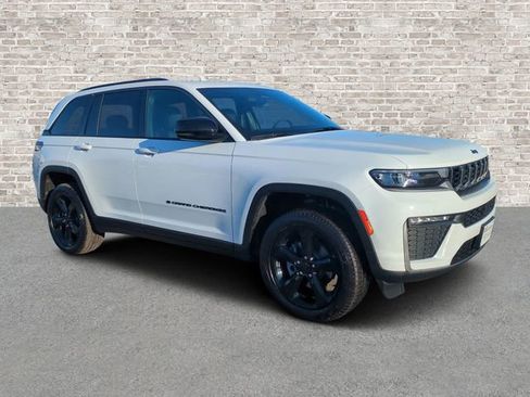 New 2026 Jeep Grand Cherokee Limited w/ Limited Altitude Package AWD/4WD image 1