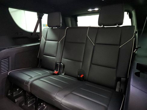Used 2022 Cadillac Escalade ESV Sport w/ Touring Package AWD/4WD image 26
