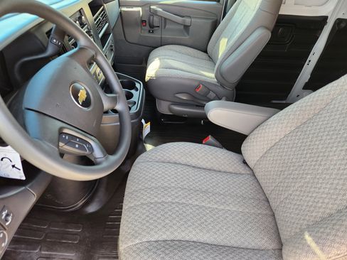 New 2025 Chevrolet Express 2500 w/ Driver Convenience Package image 10