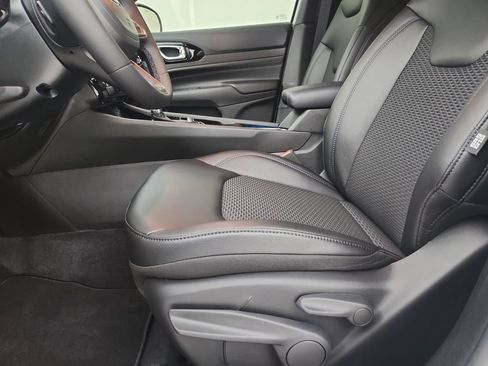 New 2026 Jeep Compass Latitude AWD/4WD image 20