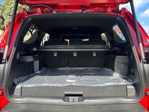 New 2026 Toyota 4Runner 4WD image 40