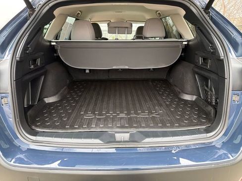 Used 2024 Subaru Outback Premium image 22