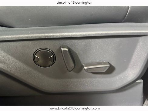 Used 2025 Ford Expedition Tremor AWD/4WD image 20