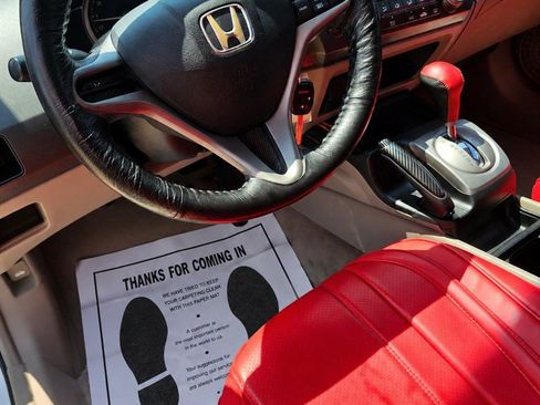 Used 2010 Honda Civic LX image 6
