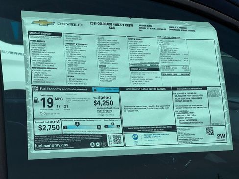 New 2025 Chevrolet Colorado Z71 w/ Midnight Edition image 19