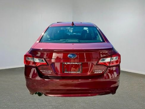 Used 2017 Subaru Legacy 2.5i Limited image 9