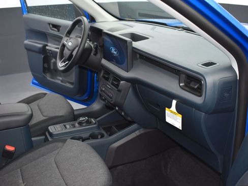 New 2025 Ford Maverick XLT w/ Black Appearance Package image 16