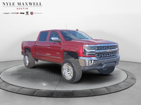 Used 2018 Chevrolet Silverado 1500 LTZ w/ Texas Edition AWD/4WD image 2