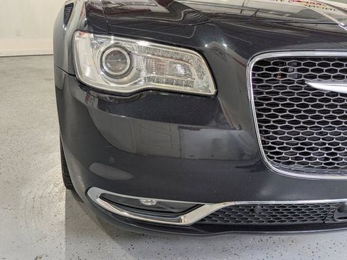 Used 2017 Chrysler 300 C w/ Safetytec Plus Group image 44