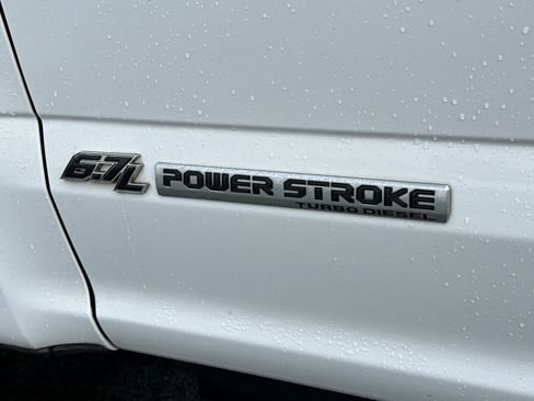 Used 2020 Ford F350 Lariat w/ Lariat Ultimate Package AWD/4WD image 24