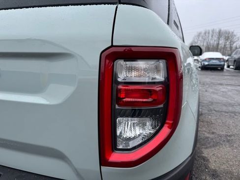 Used 2024 Ford Bronco Sport Outer Banks image 9