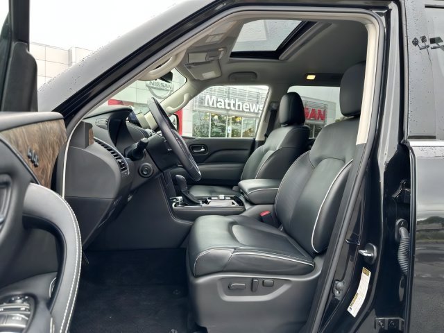 Used 2024 INFINITI QX80 Premium Select w/ Cargo Package AWD/4WD image 12