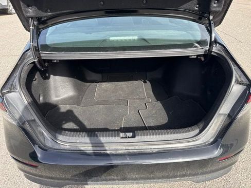 Used 2023 Honda Accord EX image 4