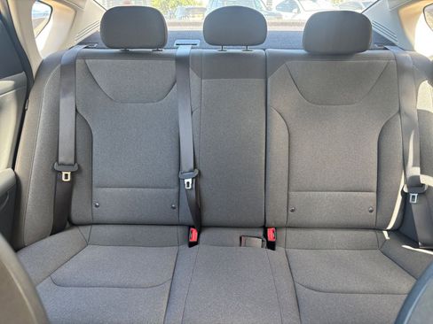 Used 2025 Kia K4 FWD image 37