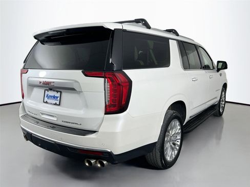 Used 2024 GMC Yukon XL Denali image 6