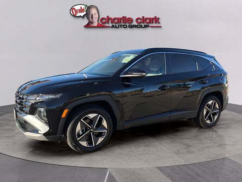 Used 2025 Hyundai Tucson SEL FWD image 1