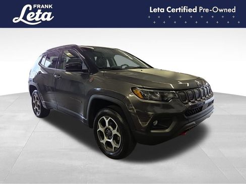 Used 2022 Jeep Compass Trailhawk w/ Trailhawk Convenience Group AWD/4WD image 8
